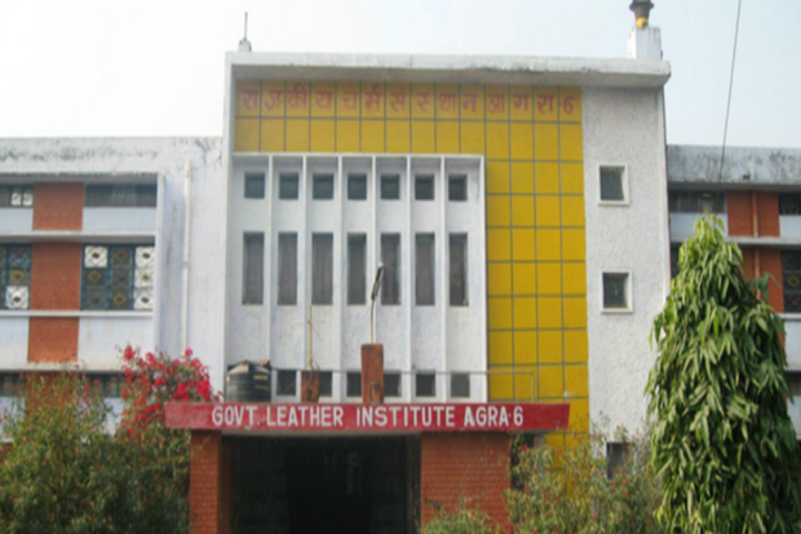 https://cache.careers360.mobi/media/colleges/social-media/media-gallery/11966/2019/3/5/Campus View of Government Leather Institute Agra_Campus-View.png